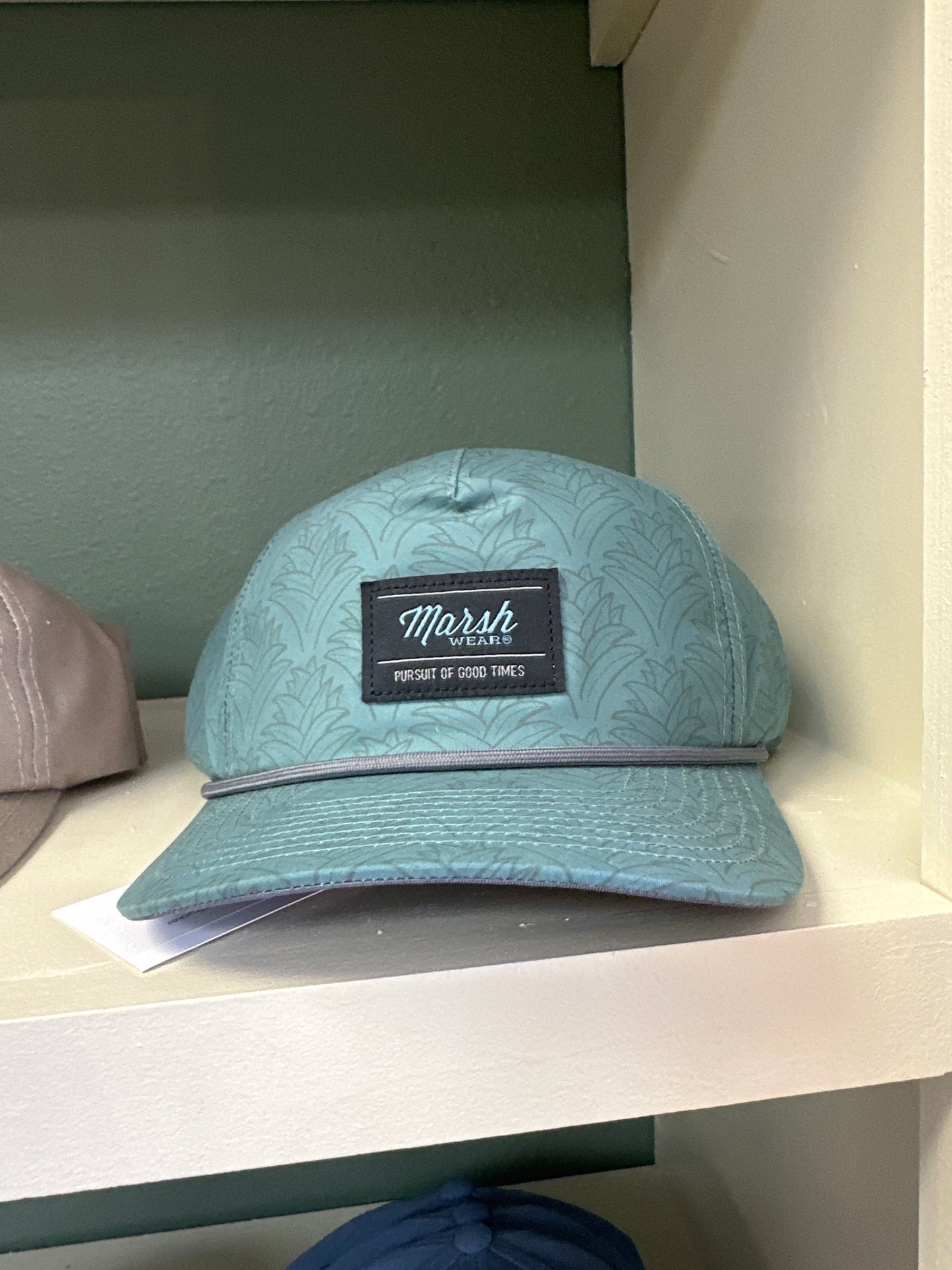 MW Hat